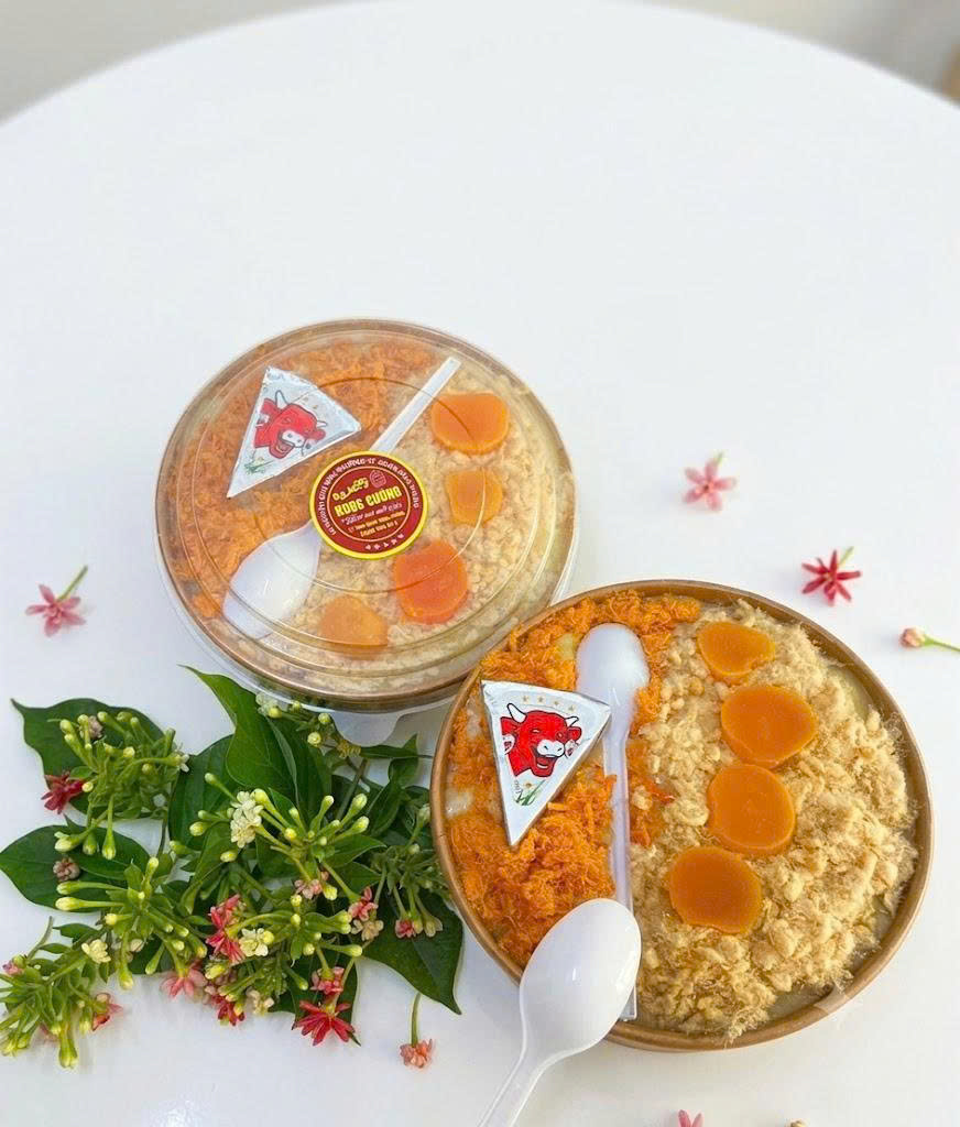 Bánh bông lan trứng muối phô mai